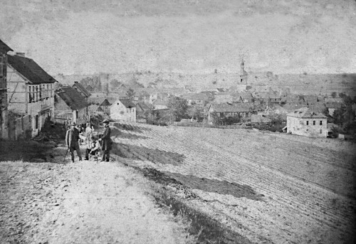 Ein historischer Blick auf Möschlitz, aufgenommen von der Schleizleite aus.