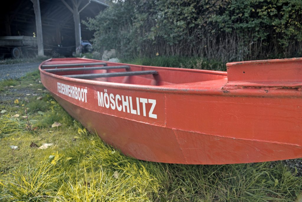 Das Feuerwehrboot, hier nach einem Einsatz der Möschlitzer Vereine beim Festumzug in Schleiz 2022.